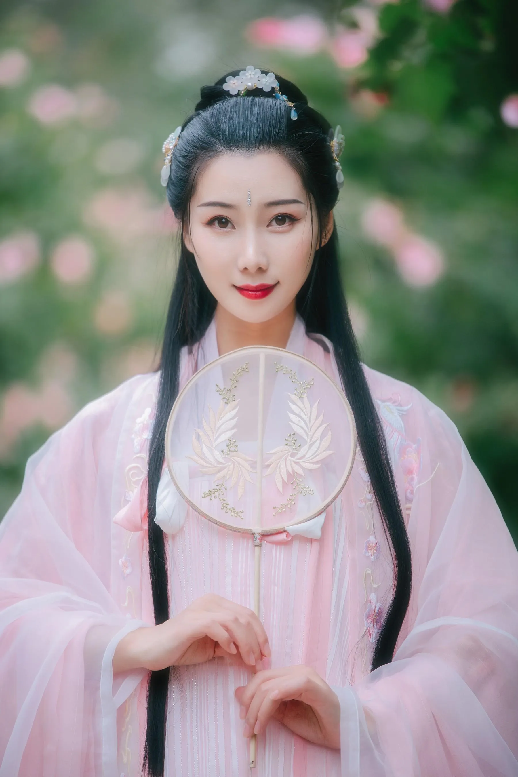 [艺图语] 2022.05.31 粉蝶 木景抒 [22P]插图4